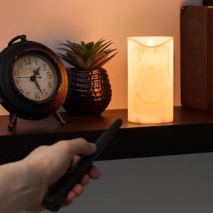 Bougie LED au design traditionnel Harry Potter, baguette magique avec télécommande, en plastique - Product Image 3