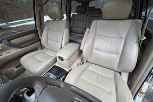 Toyota Land Cruiser V8 2007 d'occasion, transmission intégrale, différentiel central verrouillable - Product Image 5