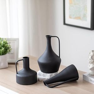Elegant Matte Black Metal Flower <b>Vase</b> for Stylish Floral Arrangements Sleek and Modern Metal Flower <b>Vase</b> for Contemporary Decor - Product Image 2