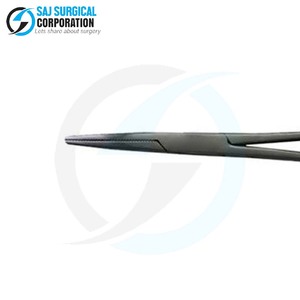 Pince à artère chirurgicale Mâchoires dentelées en acier allemand pour un serrage précis sans glisser Instrument médical réutilisable - Product Image 5