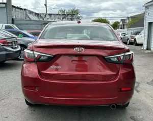 รถซีดาน2019 Yaris Le FWD รถซีดาน FWD FWD FWD FWD FWD รถซีดานสีแดงแบบแฮทช์แบครถยนต์เชื้อเพลิงไฟฟ้าขับด้านซ้ายและขวา - Product Image 6