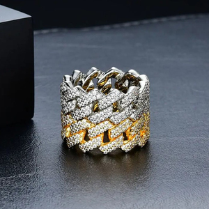 Bague de fête de luxe plaquée or, style hip-hop, avec diamant de laboratoire taille brillant rond clarté VVS, certifiée IGI, bijoux fins - Product Image 1