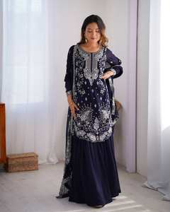 Costume brodé pour femmes, costumes pakistanais élégants pour femmes, collection de haute qualité par Royal export - Product Image 4