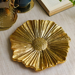 Vente en gros Plateau de fleurs élégant en métal doré pour restaurant, hôtel, mariage, maison - Product Image 6
