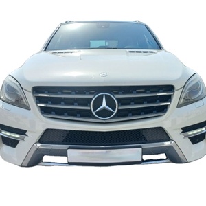Sedán R21 V6 2022, Gasolina, Aspiración Natural, Tracción en las Cuatro Ruedas, Asientos de Cuero, Interior Oscuro, Control de Crucero Adaptativo, Techo Solar Automático, Volante a la Izquierda - Product Image 1