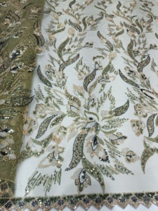 Tissu en filet brodé de paillettes de qualité supérieure avec des motifs floraux pour les robes de soirée, les saris et les robes Options multicolores - Product Image 4