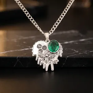 Collar con Colgante de Perla de Agua Dulce en Forma de Insecto, Chapado en Plata, de Niharika Gems, Joyería con Piedra de Nacimiento de Mayo, Estilo Original para Aniversario - Product Image 3