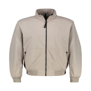 Veste coupe-vent moderne avec nylon doux et couche intérieure coupe-vent style pour les étudiants qui assistent à la classe et à traîner - Product Image 1