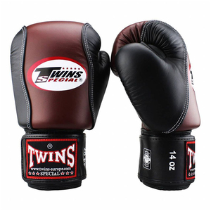 Guantes de Boxeo Profesionales Personalizados de Cuero para Muay Thai, MMA, Kick Boxing, Entrenamiento y Sparring de Artes Marciales - Product Image 2