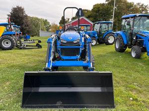 Mini Tractor Agrícola LS MT225S Azul 4x4 de Primera Calidad con Cargador Frontal, Retroexcavadora e Implementos, Transmisión por Engranajes para Motor de 20 HP - Product Image 4
