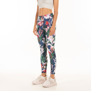 Prix de gros, leggings de yoga pour femmes fabriqués en usine, imprimés par sublimation, taille haute, leggings de yoga pour femmes, leggings de sport - Product Image 2