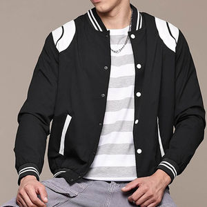 Chaqueta Universitaria de Alta Calidad en Color Negro para Hombre, Cuello Acanalado, Botones y Letras, Estilo Bomber de Béisbol Universitario - Product Image 1