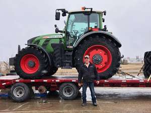 Tracteur agricole puissant Fendt 415 Vario et tracteur Fendt de marque efficace - Product Image 5