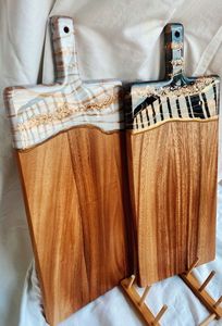 Planche à découper en résine et en bois avec surface durable, parfaite pour couper les hachages et la présentation des aliments dans les cuisines - Product Image 4