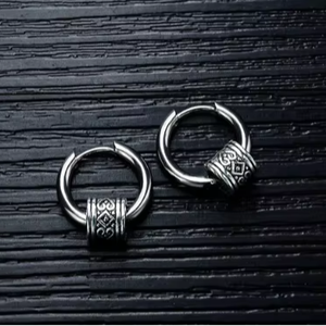 Boucles d'oreilles clous tendance hip-hop en acier inoxydable plaqué argent de haute qualité, diamants glacés, unisexe, prix de gros, pour fêtes - Product Image 1