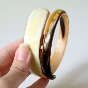 BIJOUX DEVENIR CORNE À La Main De Luxe En Gros Naturel Buffle Ox Vache Corne Bracelet Bijoux De Mode pour Hommes et Femmes - Product Image 2