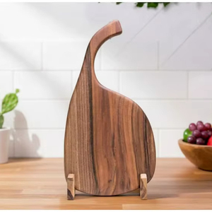 Planche à découper en bois avec une grande surface de préhension pour une découpe facile - durable - article indien - Product Image 1