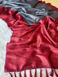 Belle tenue occasionnelle Meilleur pur doux Kanjivaram soie Saree Blouse avec Ikkat Patola tissage et riche Zari travail femme mode - Product Image 3