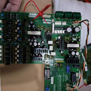 Testé, produit fiable PN072186P7 Drive Board - Product Image 1