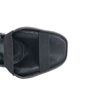 Espinilleras y protectores de empeine para boxeo Muay Thai y combate de artes marciales Material de cuero duradero espinilleras personalizadas - Product Image 5