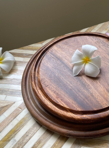 เขียงไม้ธรรมชาติที่มีคุณค่ายาวนานสำหรับการสับงานหัตถกรรมที่ได้รับการทดสอบเวลาการออกแบบอย่างยั่งยืนเป็นมิตรกับสิ่งแวดล้อม - Product Image 6