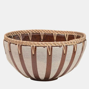 Bol de service alimentaire en rotin demi-rond de qualité supérieure Ustensiles de cuisine élégants Bol à fruits le plus vendu Parfait pour les repas et la vaisselle - Product Image 1