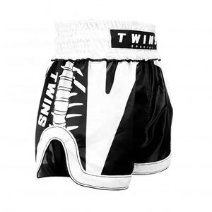 Vêtements d'entraînement de kickboxing sur mesure de haute qualité, shorts de Muay Thai Twins, broderie de logo sur le devant, shorts de combat MMA respirants - Product Image 5