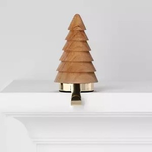 Elegante soporte de calcetín de Navidad de Metal dorado para chimenea Mantel Holiday Festive Hanging Display Rack - Product Image 5