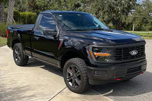 FORD F-150 XL 4X4 2024 d'occasion, conduite à gauche/droite - Product Image 2