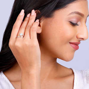 Anillo de plata con diamantes - Product Image 3