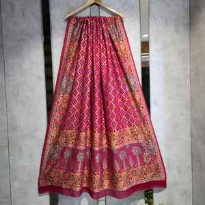 Pure Georgette Bandhej dupatta Con trabajo hecho a mano y sin trabajo a mano ambos disponibles - Product Image 5