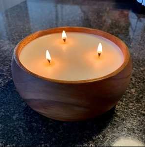 Bougeoirs décoratifs en bois Bols à bougies de luxe avec couvercles parfaits pour la maison et la décoration intérieure Accessoires de bougies en bois de qualité supérieure - Product Image 4