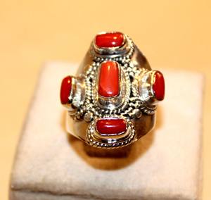 Bijoux ethniques népalais fabriqués à la main pierre précieuse bague en corail rouge Offre Spéciale femmes bijoux cadeau personnalisé fête argent 925 bande OEM - Product Image 5