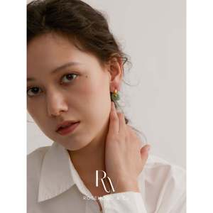 Orecchini Pendenti a Cerchio in Avventurina Verde Placcati Oro, Non si Ossida, con Pietre Turchesi Delicate - Product Image 1