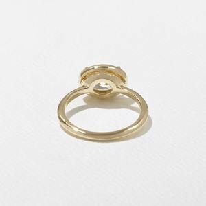 Elegante anillo de compromiso de moissanita de oro de 14 quilates para mujer Color E 2 quilates corte brillante VVS2 claridad proveedor de exportación de joyería de moda - Product Image 5