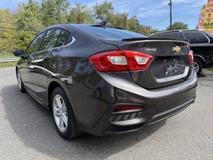 Autos usados en buen estado a la venta, Chevrolet Cruze LT Auto LT Auto 2017, sedán de 4 puertas - Product Image 3