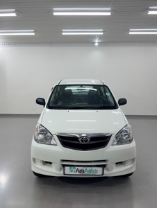 รถยนต์มือสองคุณภาพดีราคาประหยัด ปี 2011 โตโยต้า อวาแนนซ่า 1.5 SX พวงมาลัยขวา - Product Image 3