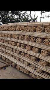 Poteau en rotin naturel taillé avec matériau de tige en rotin pelé noyau en rotin Akina - Product Image 3