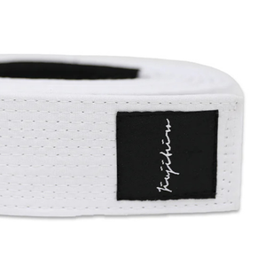 เข็มขัดฝึกซ้อมและแข่งขันบราซิลเลียนยิวยิตสู คอร์ บีเจเจ สีขาว ทำจากผ้าแคนวาสเนื้อเบา - Product Image 4