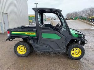 John Deere Gator XUV 835R 4x4 manuel haute puissance, moteur 2 temps, plus de 250 cm³, essence/diesel, certifié EPA EEC, prêt à l'emploi, utilitaire haute performance - Product Image 5