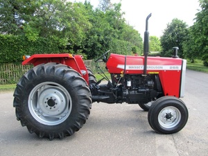 รถแทรกเตอร์แมสซีย์เฟอร์กูสัน 390 รุ่น 75 แรงม้า สีแดง พร้อมหลังคา - Product Image 4