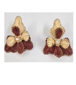 Vente chaude ethnique graine perlée boucles d'oreilles pour femmes Style lapin classique avec perle d'imitation pour les fêtes - Product Image 4