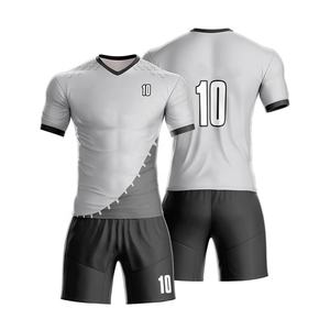 Uniforme de Fútbol Personalizado al por Mayor para Hombre, 100% Poliéster, Manga Corta, Cuello en V, Transpirable, Ropa Deportiva para Equipo de Fútbol, Logotipo Personalizado - Product Image 3