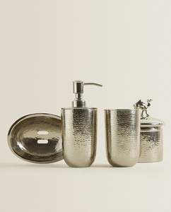 Juego de Baño Minimalista de Metal, Accesorios Modernos para el Hogar, Toallero, Jabonera, Portacepillos de Dientes, Organizador de Almacenamiento - Product Image 1