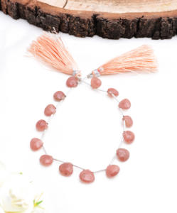 ลูกปัดพลอยสตรอเบอร์รี่ควอตซ์ทรงอัลมอนด์จากแอฟริกา สำหรับทำเครื่องประดับชั้นดี - Product Image 1