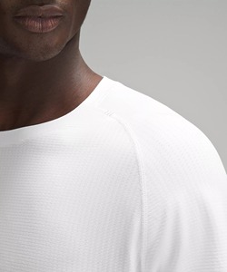 Nueva Colección Verano 2025: Camiseta de Punto Transpirable de Manga Corta con Cuello Redondo, Ajuste Regular, Sensación Fresca y a la Moda para Hombre, con Logotipo Personalizable - Product Image 2