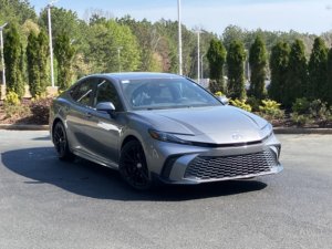 Toyota Camry SE d'occasion propre 2025 - Product Image 3