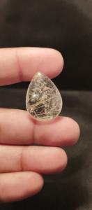 หินควอตซ์รูไทล์สีทองธรรมชาติคุณภาพสูง รูปทรงลูกแพร์ ขัดเงา - Product Image 3