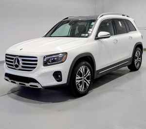 Mercedes-Benz GLB 250 AWD 4MATIC 2025 Usado, Motor 2.0L Turbo de 4 Cilindros en Línea con Asistencia Híbrida Suave - Product Image 1