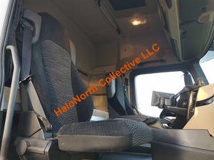 Camión Semirremolque Mercedes-Benz Actros 1845 Diésel 2018 con Cama, Usado, Tracción 4x2, Euro 6, Volante a la Izquierda, >450HP, 10 Velocidades - Product Image 6